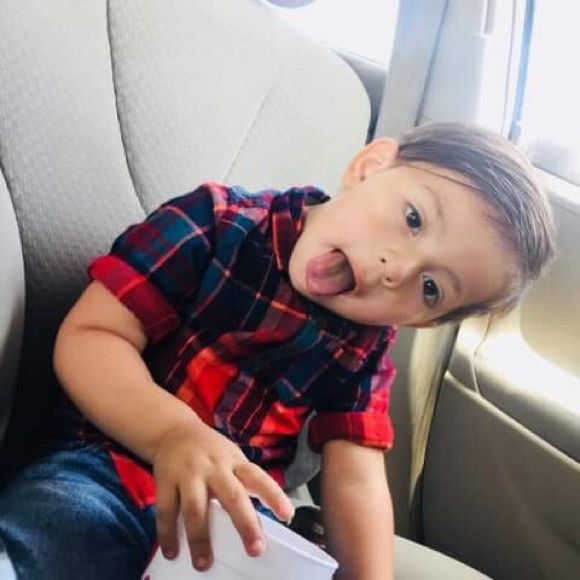 Meet your Posher, Thalia - Picture 1 of 1